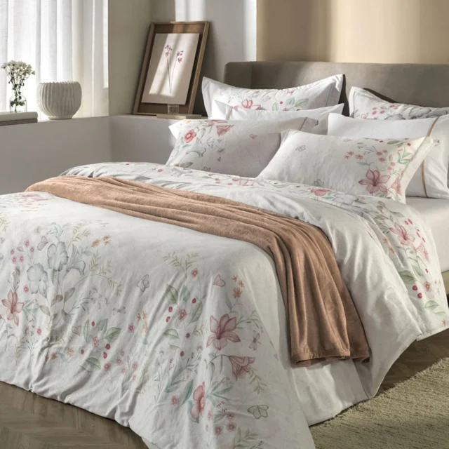Lançamento maravilhoso Karsten chegou em em nossa loja.  Aqui realizamos o seu sonho de ter uma completa e linda!!  #jcenxovais #arquiteturadeinteriores #camapostadasemana #cama #quarto #decoracao #conforto